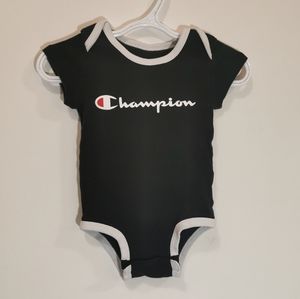 🌜4 for 20 🌛 Champion diaper shirt